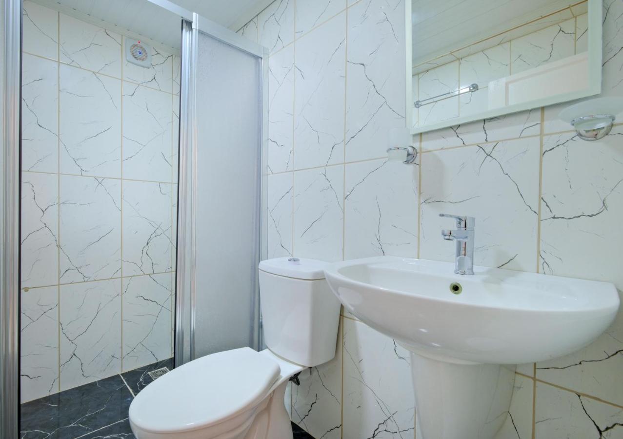Hotel apartamentowy Gold Lion *