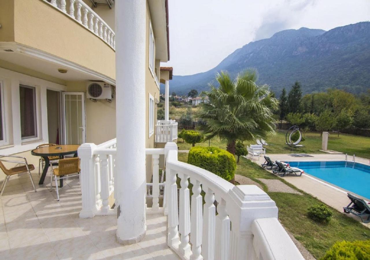 Hotel apartamentowy Gold Lion *